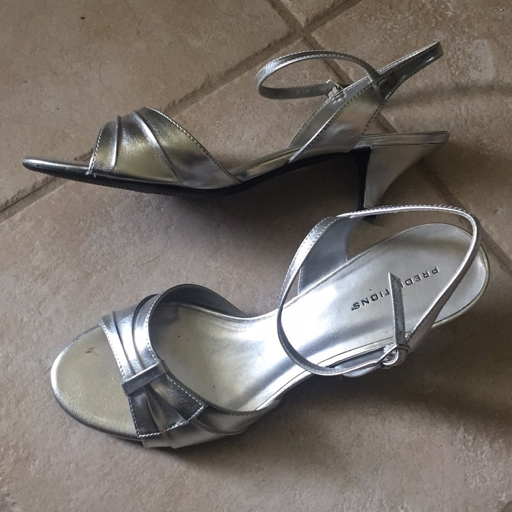 Predictions Silver Metallic Heels Size 10